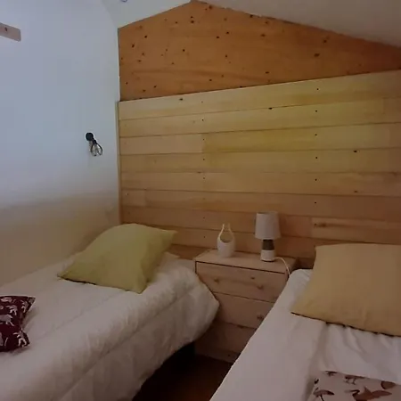 Chalé Chalet Du Bouscaillou